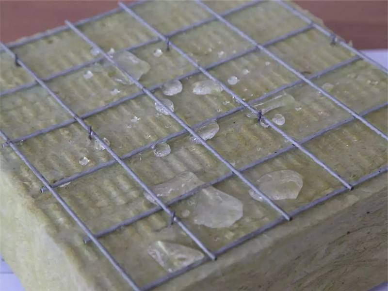 鋼絲網(wǎng)巖棉復合板