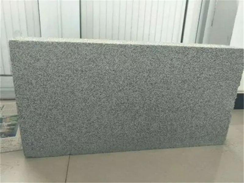 水泥發(fā)泡保溫板