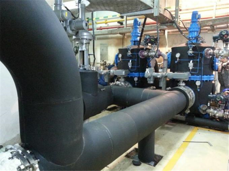 機房保溫橡塑管道施工